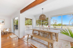 Cabarita Beachfront Escape by Kingscliff Accommodation, Cabarita Beach